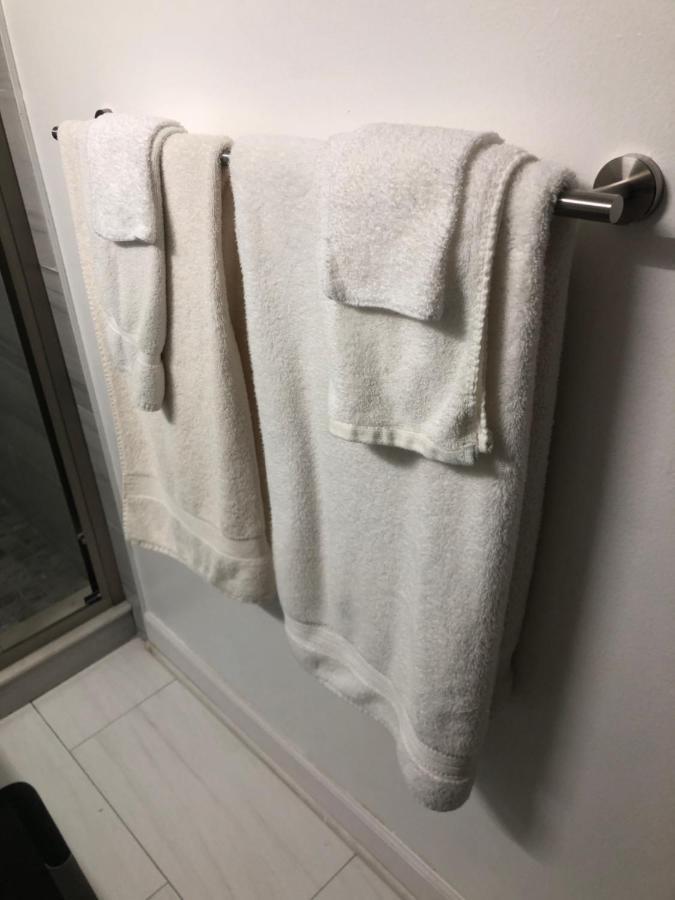 Private Room With Private Full Bathroom Chicago Kültér fotó